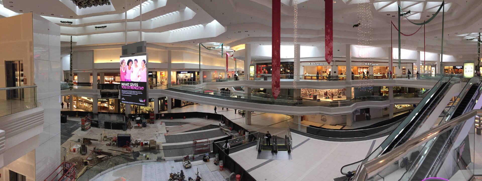 Woodfield Mall 2015 panoramio